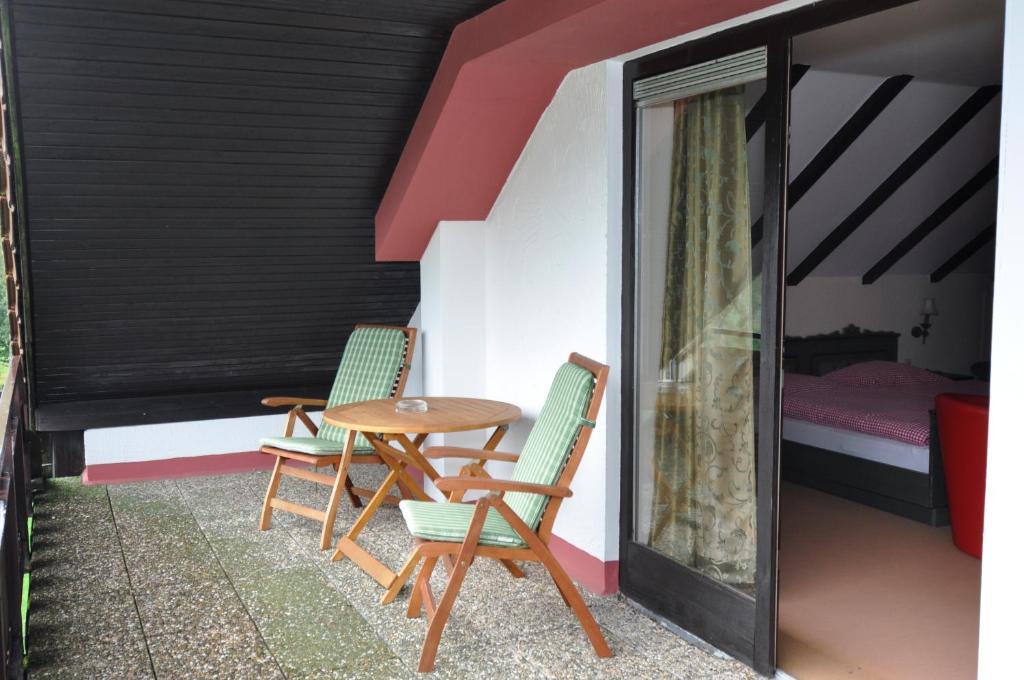 Hotel-Restaurant Johanniskreuz Trippstadt Quarto foto